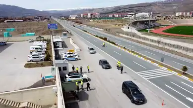 Bayramda 7/24 Hız Denetimi